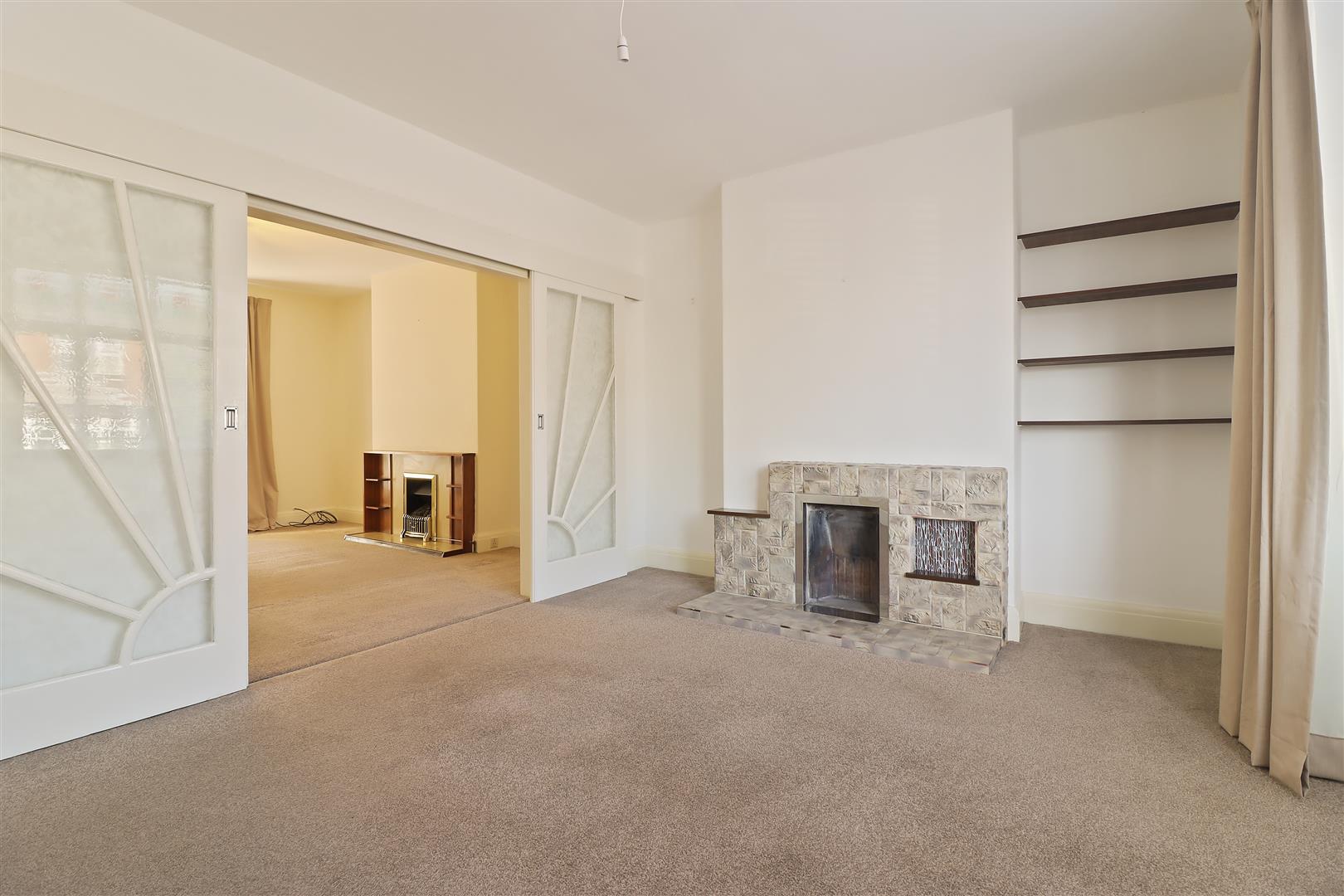 3 bed property in Summerfield Road, Chesterfield